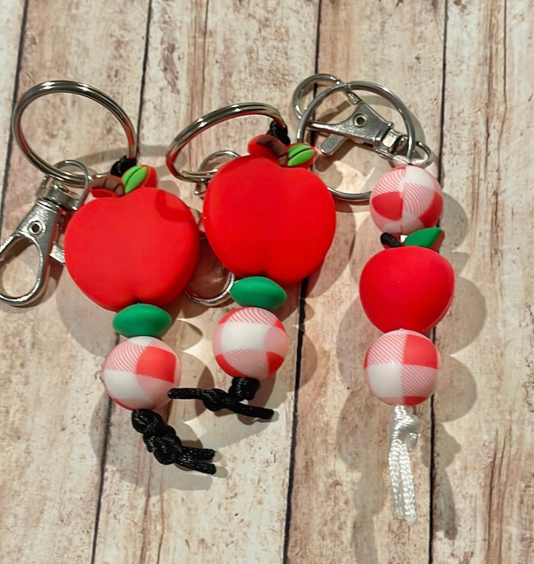 Apple zipper pull