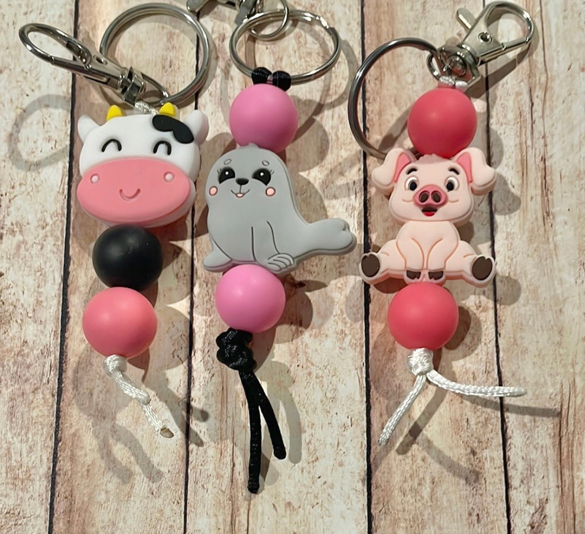 Animal zipper pull