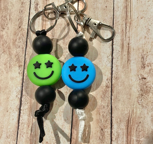 Smiley zipper pull